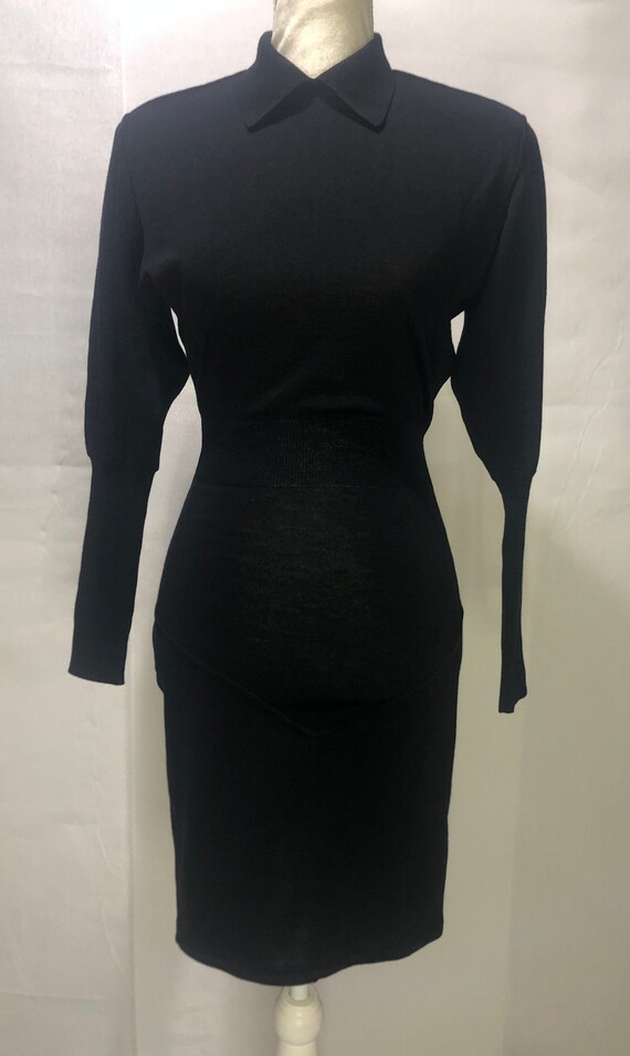 AZZEDINE ALAÏA 1989 Rare Dress in Black Wool With Relief Motif by
