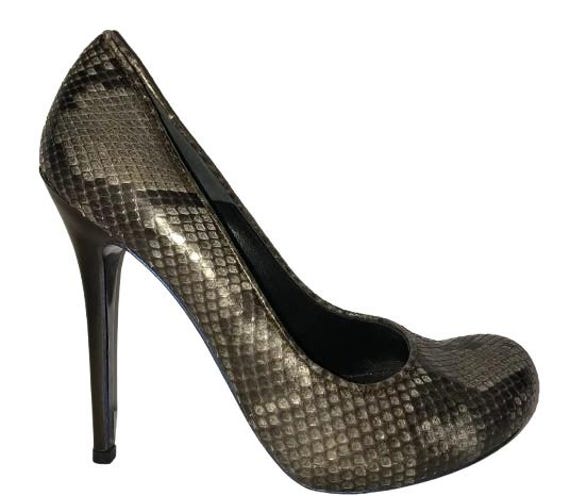 ALEXANDER McQUEEN Python Pumps 13 cm Heels with Plateau size 37 ita in gray phyton mint condition #heels #mcqueen #sexy #python