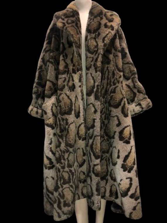 CALUGI E GIANNELLI Rare Fake Fur Wide Coat Animalier Print Extra Wide Hem #calugiegiannelli #rare #vintage #fur #madeinitaly