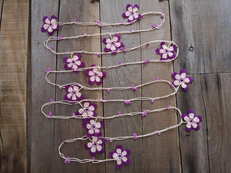 Turkish oya crochet necklace Beaded beadwork seed beads Floral flowers jewelry Lariat long Boho bohemian unique needle lace Women daisy belt
