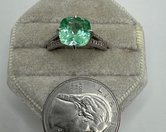 925 Sterling Silver Minty Green Spinel Vintage Ring: White Topaz Accent, Size 7