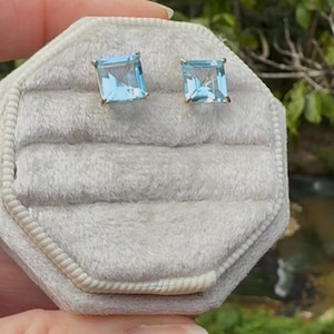 14K Yellow Gold Sky Blue Topaz Stud Vintage Earrings