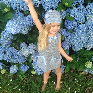 VESTIDO ADALYN Padrão de crochê. Meninas Tamanho 2-3 anos, 4-7 anos. Vestido lindo e moderno e confortável. Nenhum vestido ou top de crochê fácil de tricotar.