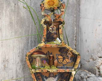 Resin Skull Potion Bottle Shelf – Witchy Decor, Monarch Butterfly, Crystal Display