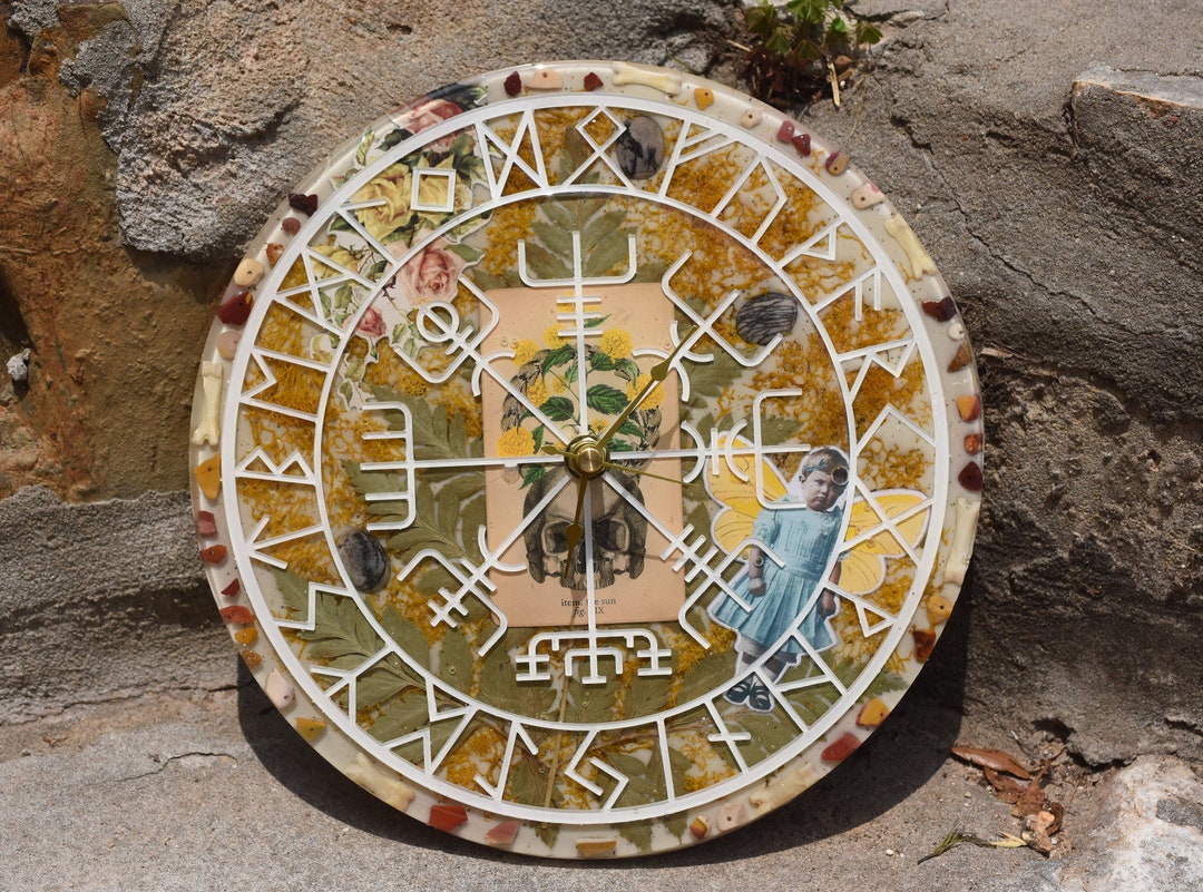 Rune Clock Casting Board Antique Anatomy Fairy Collection Jasper Stone ...