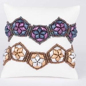 Playful Pentagon Bracelet Pattern using DiamonDuo beads - PDF Tutorial Beading