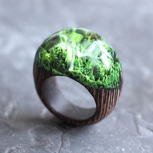 Wood ring animal jewelry Wood resin ring Red moon Wolf Engagement wooden  rings - Shop Green Wood General Rings - Pinkoi