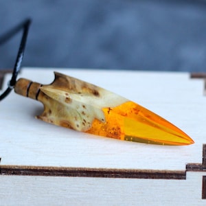 Yellow Pendant Arrowhead Pendant crystal arrowhead Resin Wood Necklace Wooden pendant for women and men Wood necklace Carved wood arrowhead