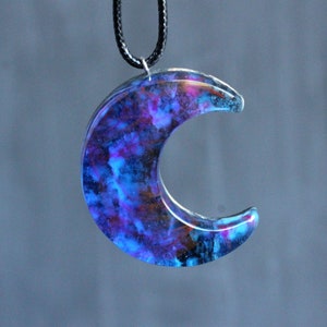 Wood Moon Pendant. Glowing necklace. Northern lights. Moon Resin Necklace. Women and Men jewelry. Wood resin jewelry. 5th Anniversary