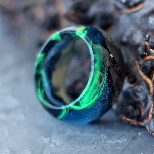 Wood resin ring Polar Night Green secret of wood rings magic tiny landscape Eco epoxy ring resin rings Northern Lights aurora borealis ring