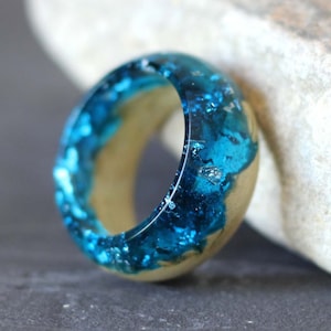 Wood bands ring, Resin wood ring, Blue bands ring, Resin wood jewelry, Bands rings for women, unique resin ring, mermaid ring jewelry