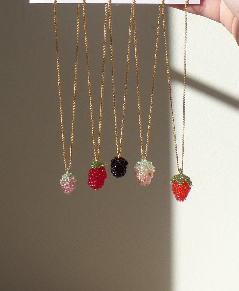 Berry & Bead Gold 24