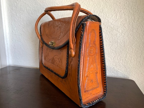 Vintage Hand Tooled Leather Purse, Large - image 5