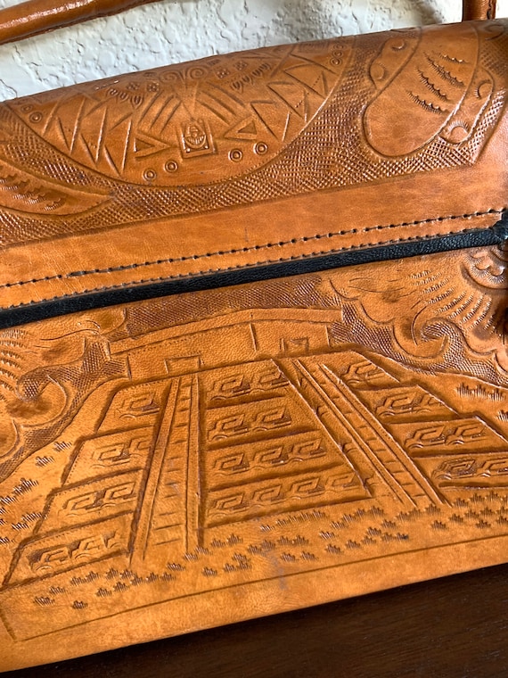 Vintage Hand Tooled Leather Purse, Large - image 4
