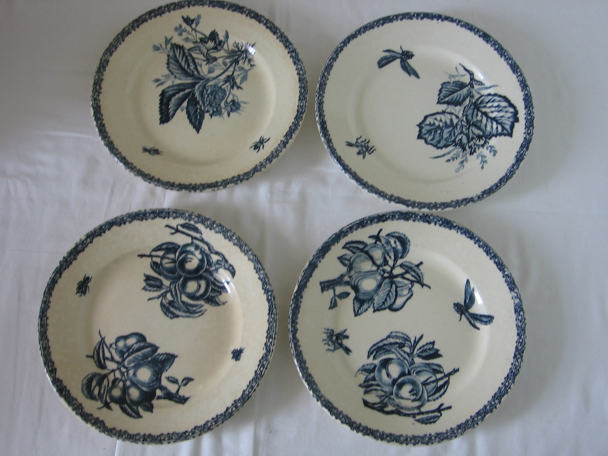 Superbe Ensemble de 4 Français Antiques Choisy Le Roi Deep Blue Transferware sur Creamware C Années 