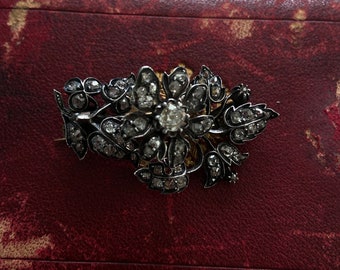 Antique Diamond Flower Brooch: Silver on Gold En Tremblant, 3.9 ct Diamonds