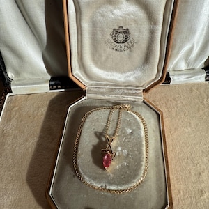 Vintage 18k Gold Padparadscha Sapphire Pendant with 9k Chain
