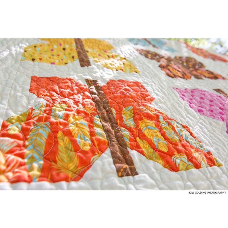 Winged Quilt Pattern WING & LEAF: A Modern PDF Quilt Pattern in 3 Sizes, by Gina Martin - Etsy