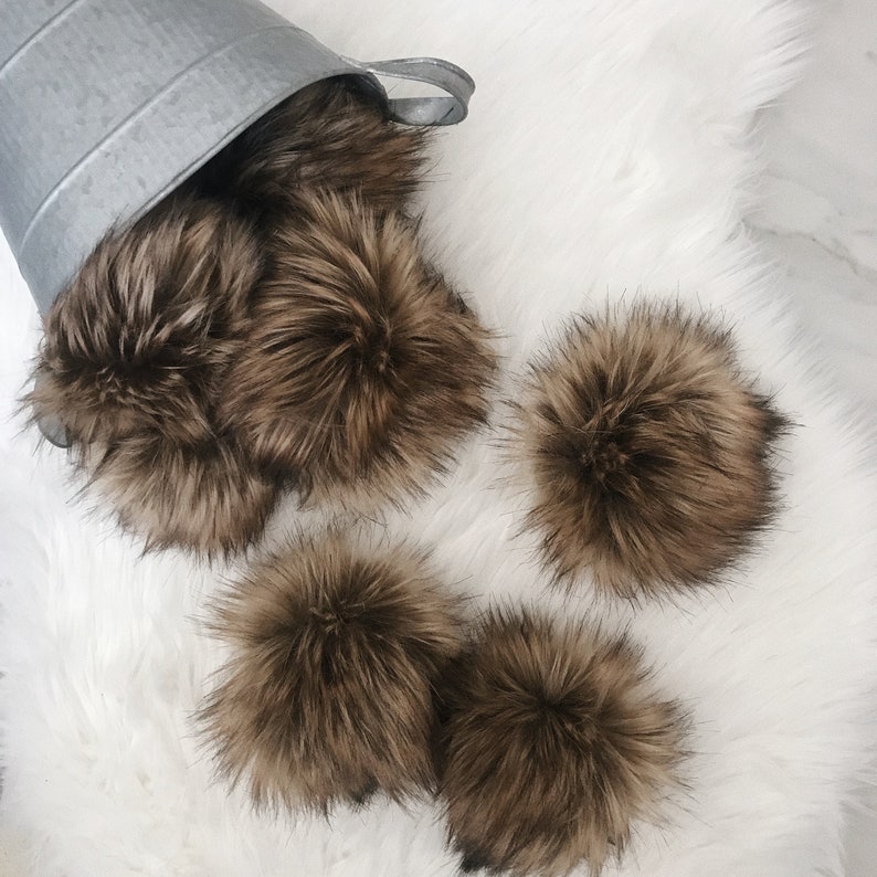 5 Luxe Faux Fur Pompoms