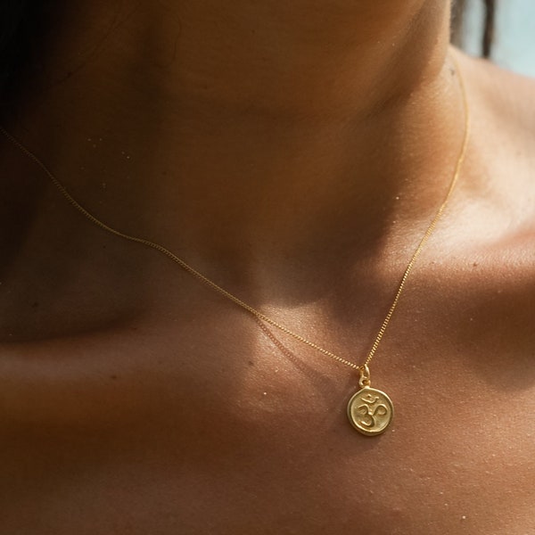 925 Silver Om Goa Necklace • Silver or Gold • Minimalist Charm Necklace • Fine Necklace with Pendant  • Ready to Gift incl. Gift Box