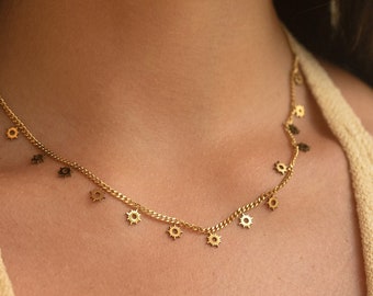 Necklace with round discs • Stainless steel chain, gold • Disc necklace for women • Delicate jewelry • Minimalist necklace