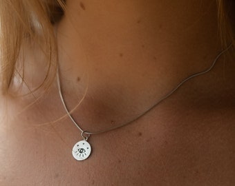 925 Silver Eye Necklace • Silver or Gold • Minimalist Charm Necklace • Fine Necklace with Pendant  • Ready to Gift incl. Gift Box