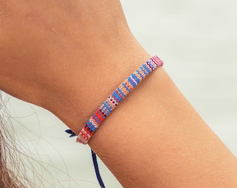 Boho Surfer Bracelet pour femmes et filles - Bijoux de festival faits à la main - Surfer Bracelet Accessoires de plage - 100% imperméable et réglable