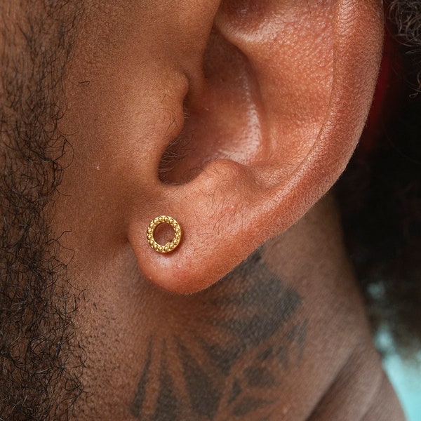 Kreis Ohrringe Gold • Edelstahl Ohrstecker Damen und Herren • Geometrischer Ohrring • Minimalistischer Schmuck • Geschenk für Sie