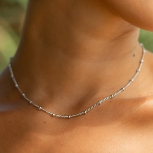 Minimalistische Halskette in Gold oder Silber oder Rose Gliederkette Damen Choker Halskette Frauen Geschenk für Sie Damen Silber