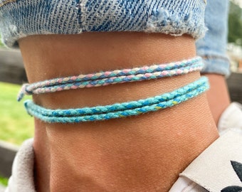 Surfer Beach Voetband Set van 2 Vrouwen en Mannen - Boho Ethno Enkelband Vrouwen - Handgemaakte Festival Sieraden - 100% Waterdicht &Verstelbaar