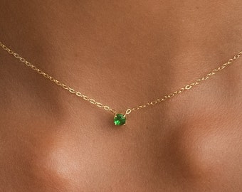 Collier minimaliste avec pendentif en pierres précieuses • Chaîne ras du cou avec pierres précieuses en acier inoxydable • Chaîne en or filigrane • Cadeau pour elle avec boîte