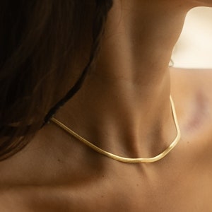 Cadena Serpiente Minimalista Oro Plata Rosé Collar Diseño Serpiente 3 mm Gargantilla Collar Damas Cadena Eslabón Regalo para ella imagen 1