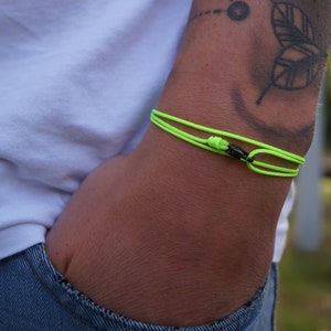 Carabiner Wrap Bracelet Unisex  - Handmade Surfer Beach Bracelet - Adjustable & 100% Waterproof  - String Rope Bracelet - Gift for Men Her