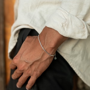 Heren Armband Zilver / Goud Minimalistische Armband voor Mannen Slang Design Armband Roestvrij Staal Verjaardagscadeau voor hem afbeelding 3