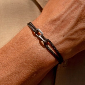 Herren Armband mit Edelstahl Verbinder Segeltau Armband Surfer Armband Verstellbar & Wasserfest Geschenk für Männer Sie Bild 1