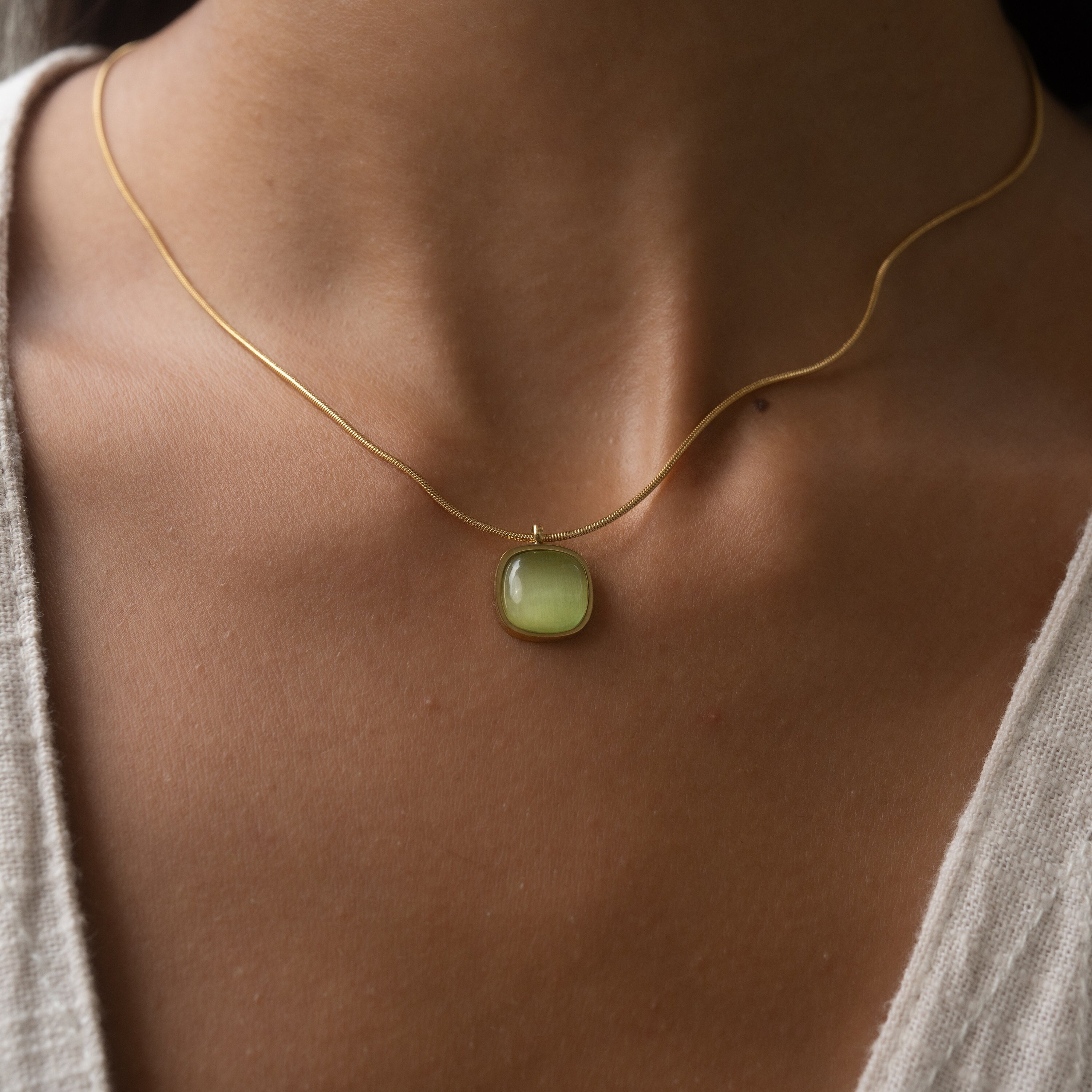 Gold necklace green stone - Etsy 日本
