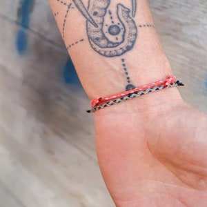 Boho Surfer Armband Set van 2 voor Vrouwen Mannen Handgemaakte Festival Sieraden Surfer Armband Strand accessoires Waterdicht & Verstelbaar B.R afbeelding 4