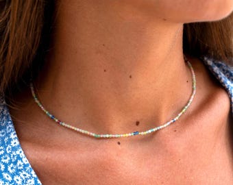Färgglatt pärlhalsband för kvinnor • Halsband med glaspärlor • Bohohalsband för kvinnor • Sommarsmycken • Surfarhalsband • Present till henne