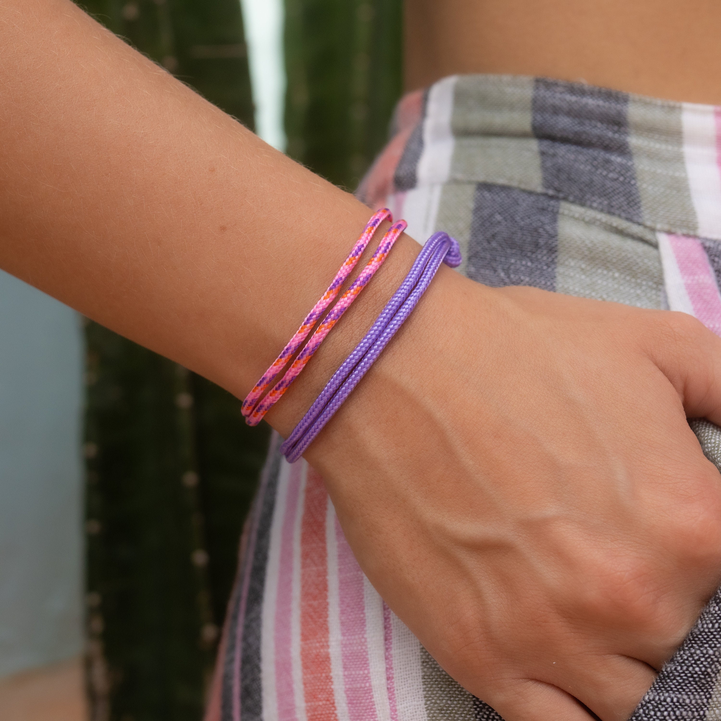 Damen Armband Set • Surfer Armband 2er Set • 2x Wasserfestes Armband • Kordel Armband Damen • Verstellbares Surferarmband • Stoffarmband