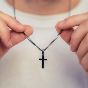 Herenketting van roestvrij staal met kruishanger - hoogwaardige gunmetal herenketting zwarte herenkruisketting verjaardagscadeau voor hem