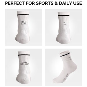 Weiße Tennissocken mit Spruch Retro Tennis Socken Weiss Crew Socks mit Print für Damen & Herren Lustige Socken Witzige Damensocken Bild 8