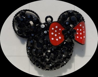 Minnie Rhinestone With Bow-48mm Zinc Alloy