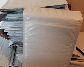 White Poly Bubble Padded Envelopes Self-Sealing Mailers 4X8, 4x8 Self Seal Bubble Padded Envelopes 5 x 8 ~ X-Wide Mailers Bags  Set of 5