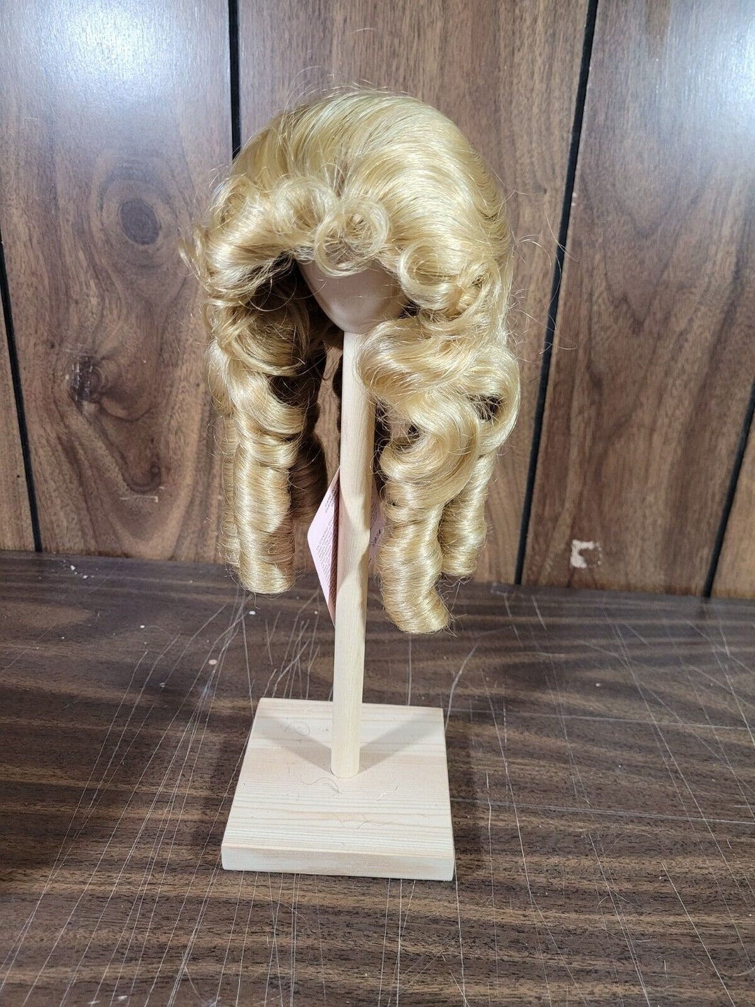 Bell Ceramics Doll Wig Dominique Blonde Hair Color Size 11 12 5834
