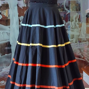 Vintage 50s full circle skirt, gorgeous!