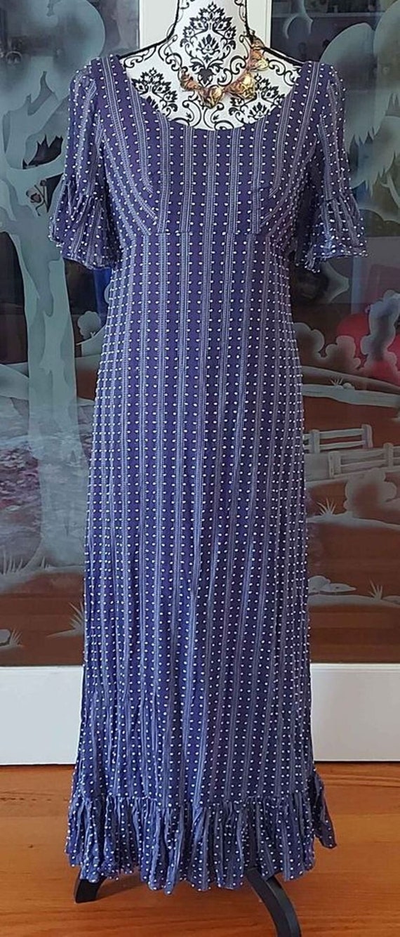 Vintage maxi gown c late 60s/ early 70s