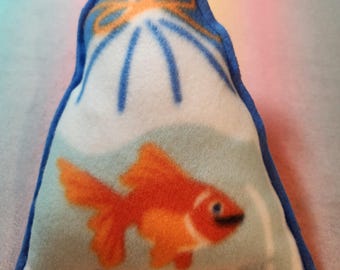 Handmade Fleece Catnip Crinkle Goldfish Kicker Toy, Assorted Colors