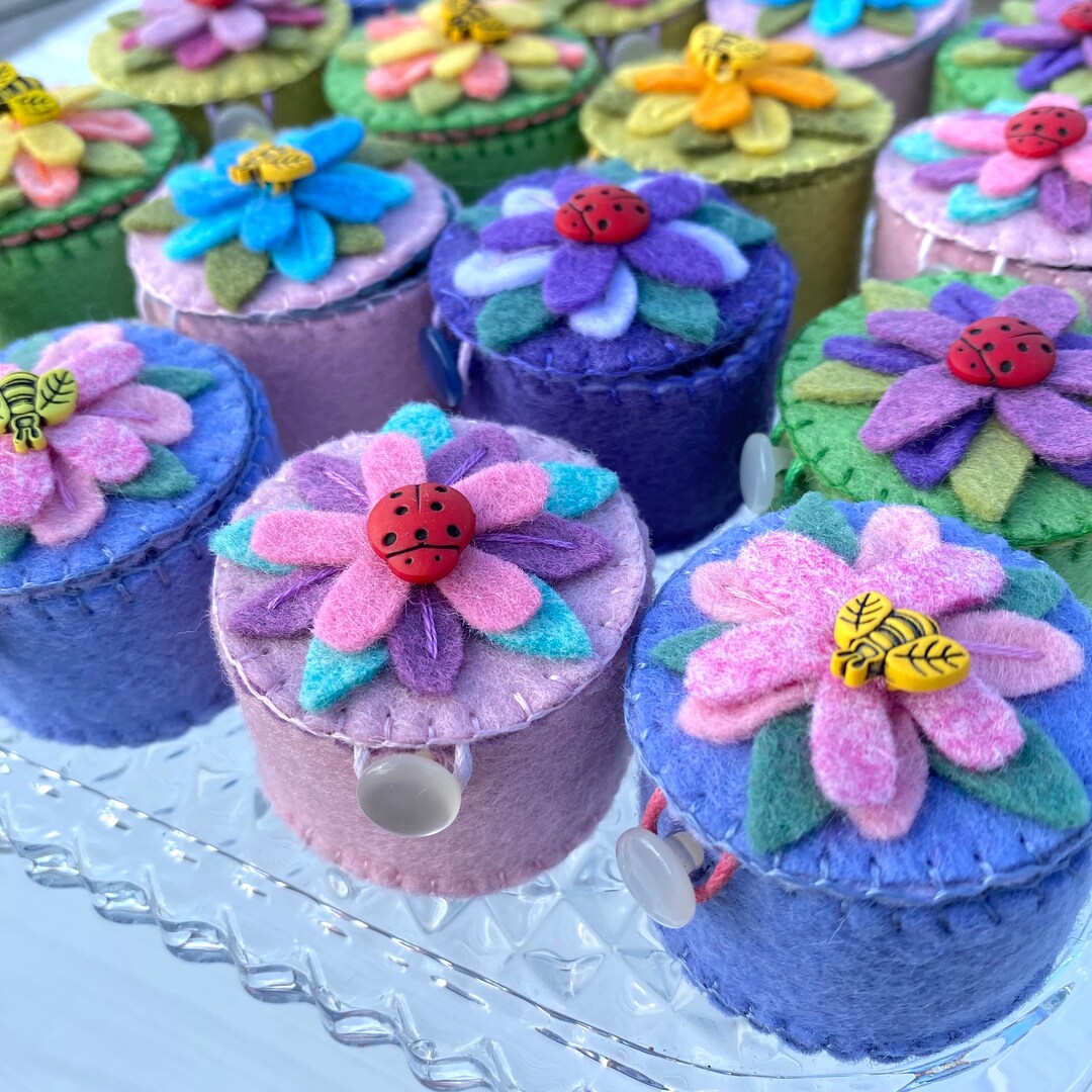 Tapemeasure Holder With a Bee Motif, Tapemeasure Holder With a