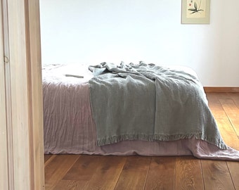 Linen Bedding