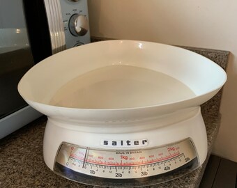 Vintage Salter kitchen scales